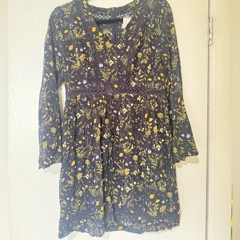 Bundle 4 for $20- EARTHBOUND Navy and Olive Floral Dress